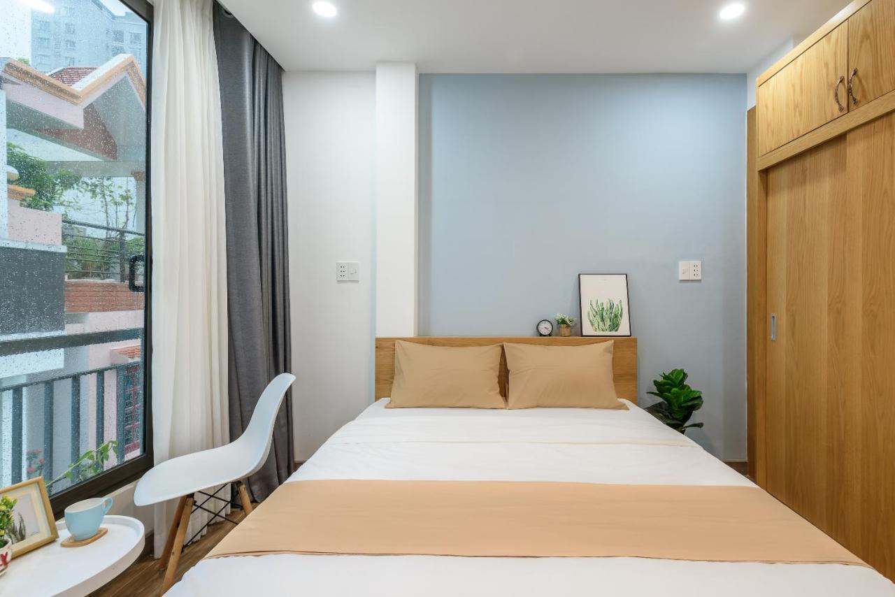 Cozrum Homes - Graceful Corner ホーチミン市 エクステリア 写真