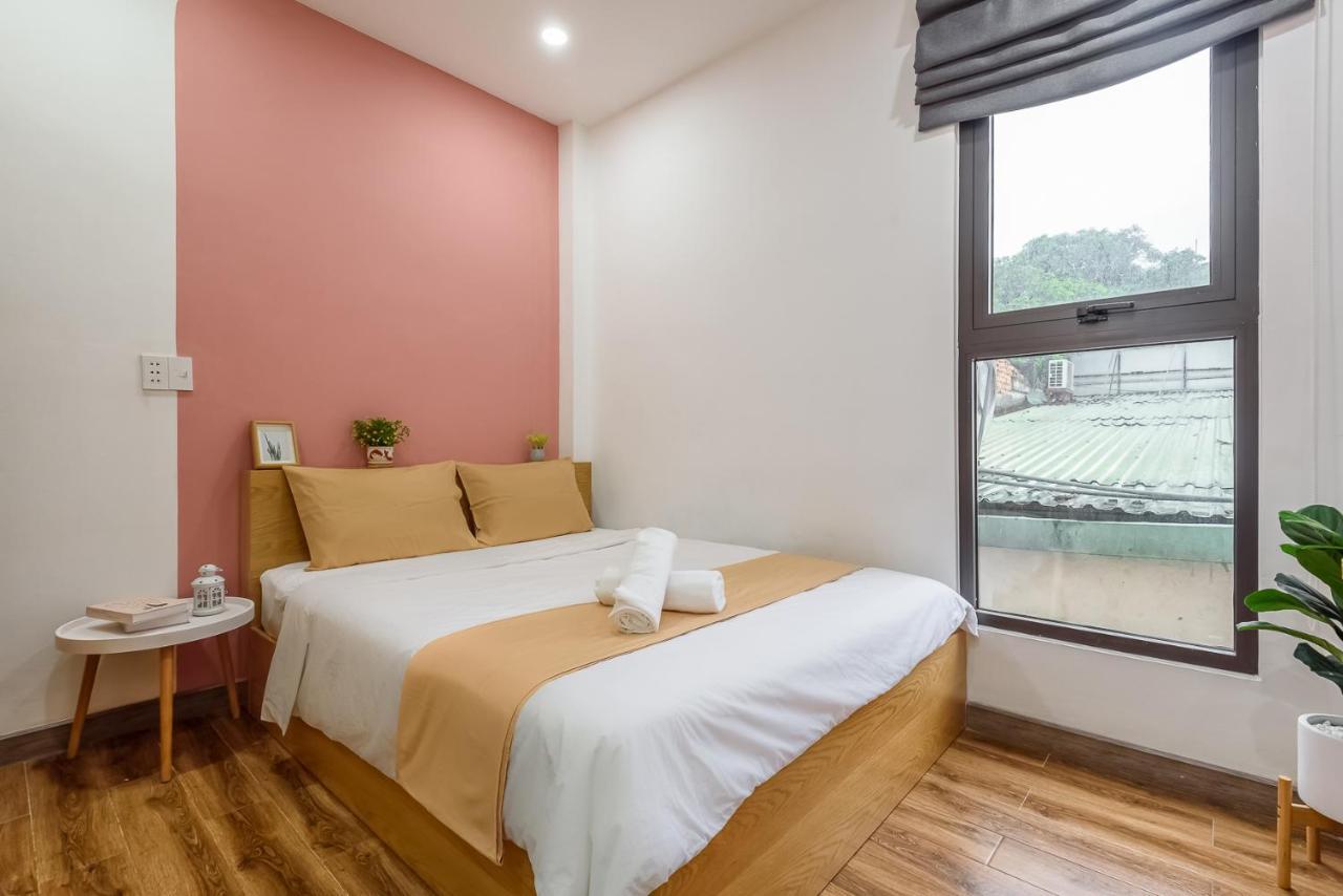 Cozrum Homes - Graceful Corner ホーチミン市 エクステリア 写真