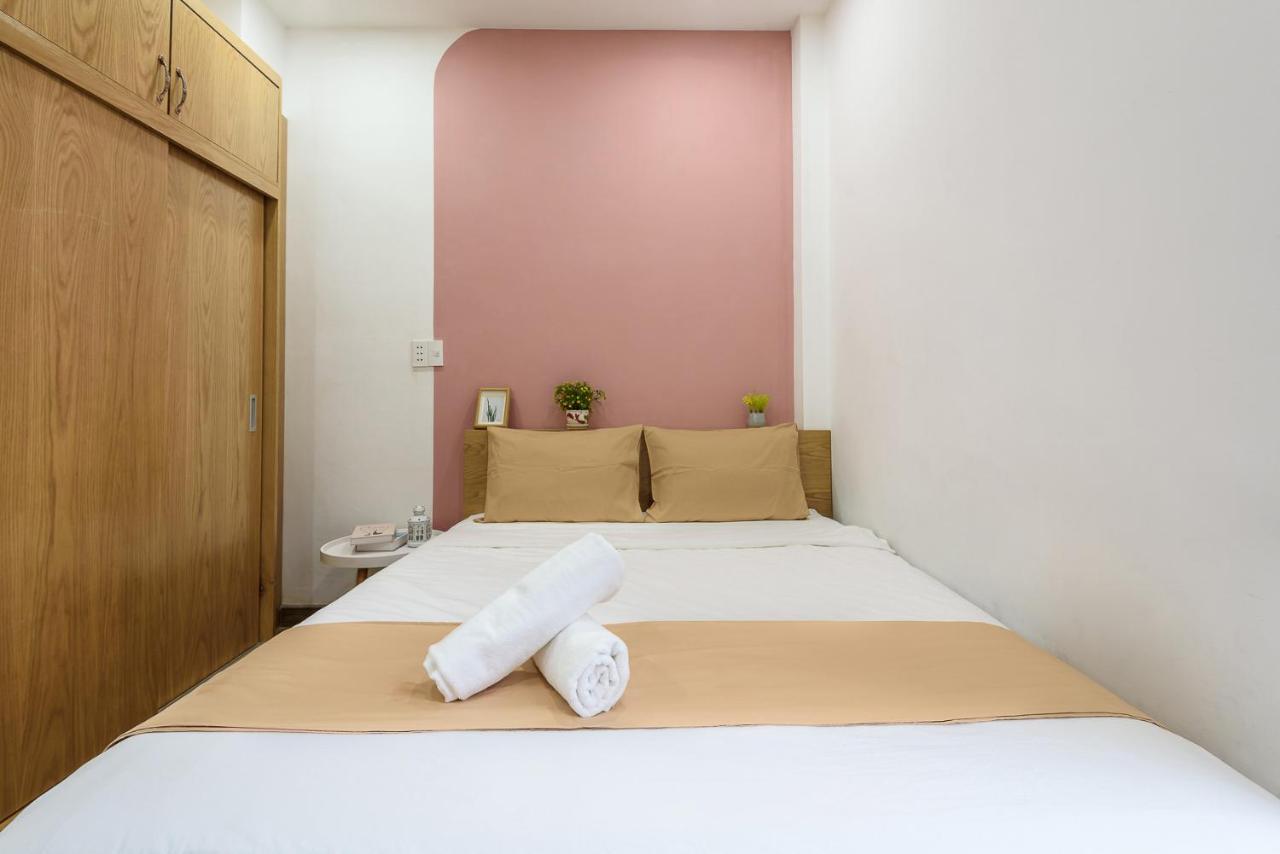 Cozrum Homes - Graceful Corner ホーチミン市 エクステリア 写真