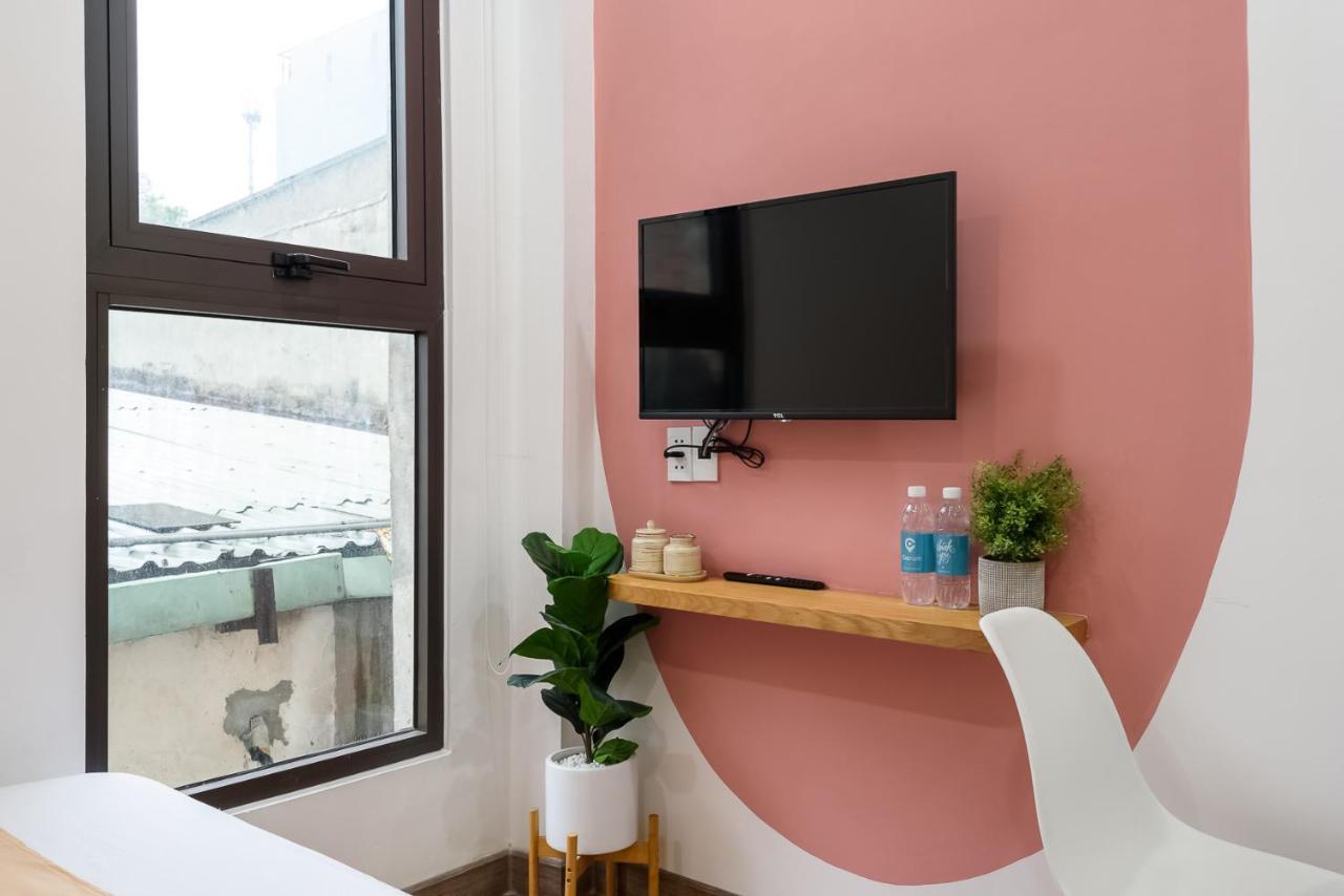 Cozrum Homes - Graceful Corner ホーチミン市 エクステリア 写真