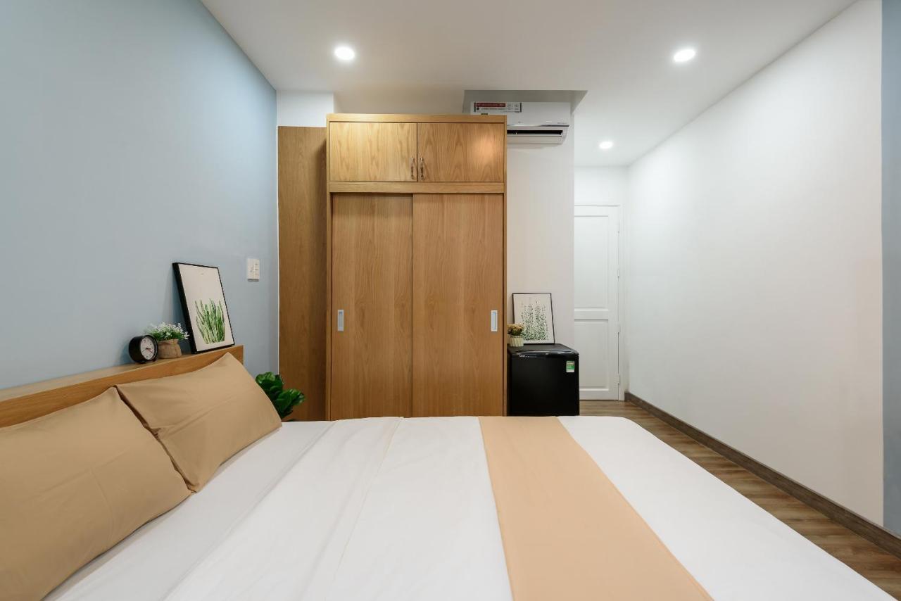 Cozrum Homes - Graceful Corner ホーチミン市 エクステリア 写真