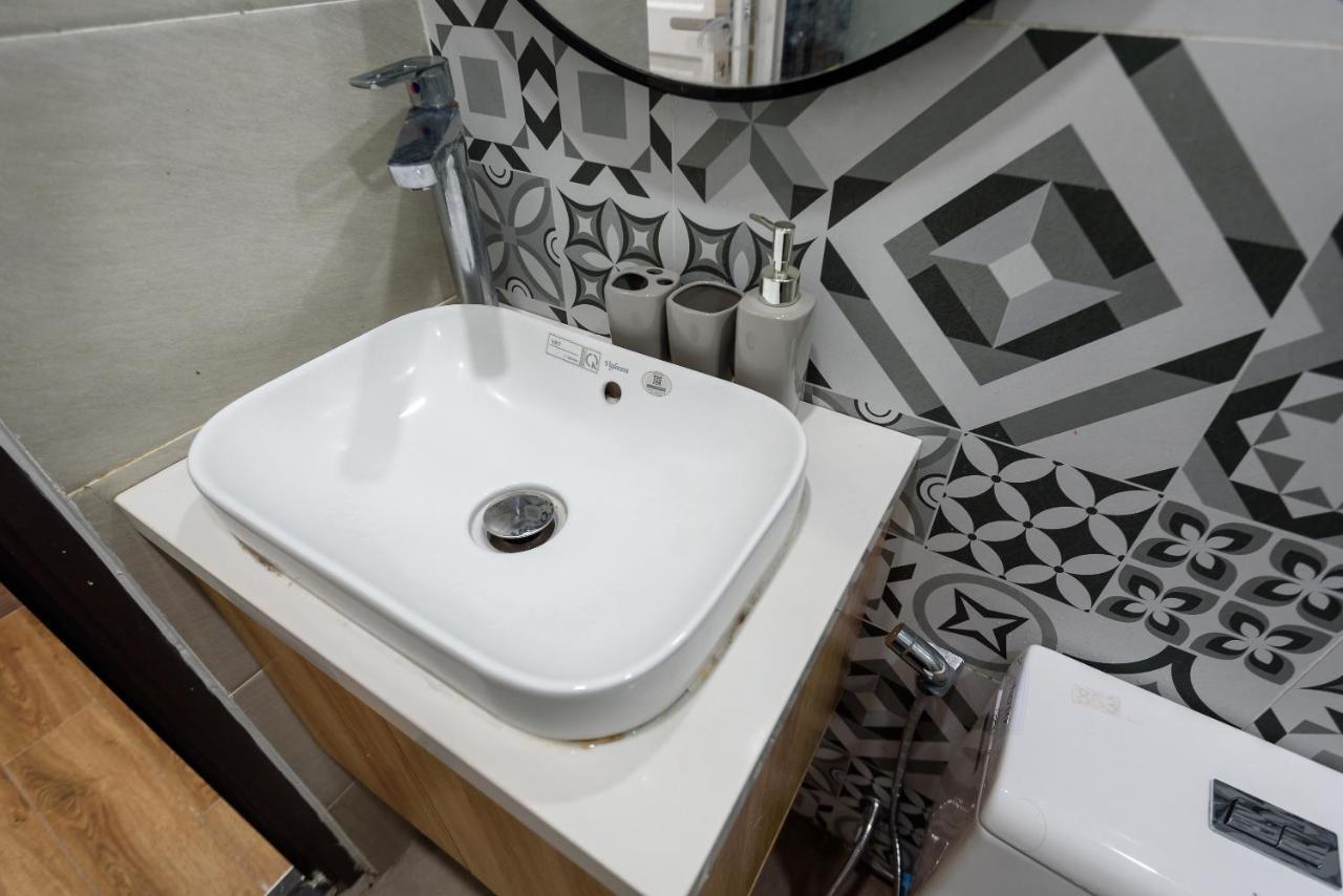 Cozrum Homes - Graceful Corner ホーチミン市 エクステリア 写真